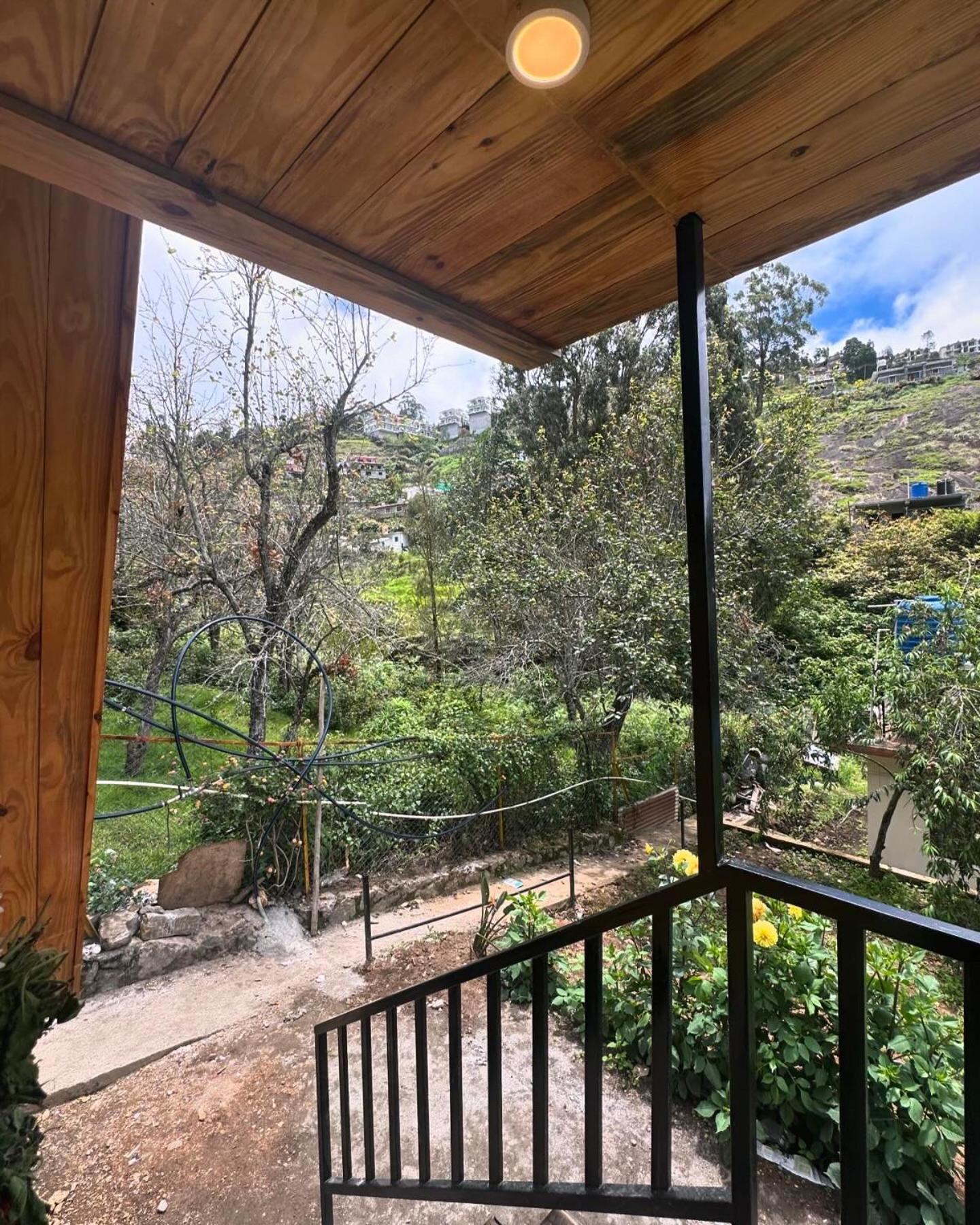 Magica Mount A Frame Wood House Kodaikanal Exterior foto